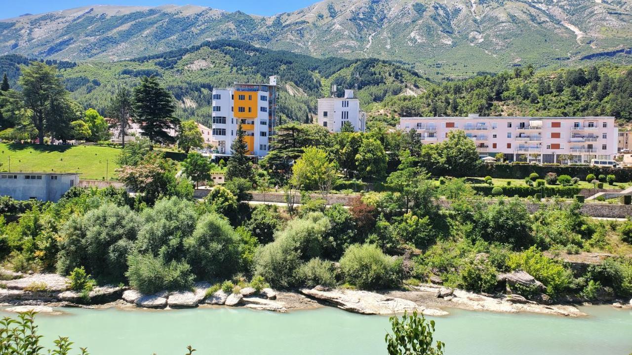 Alvero Hotel Përmet Esterno foto