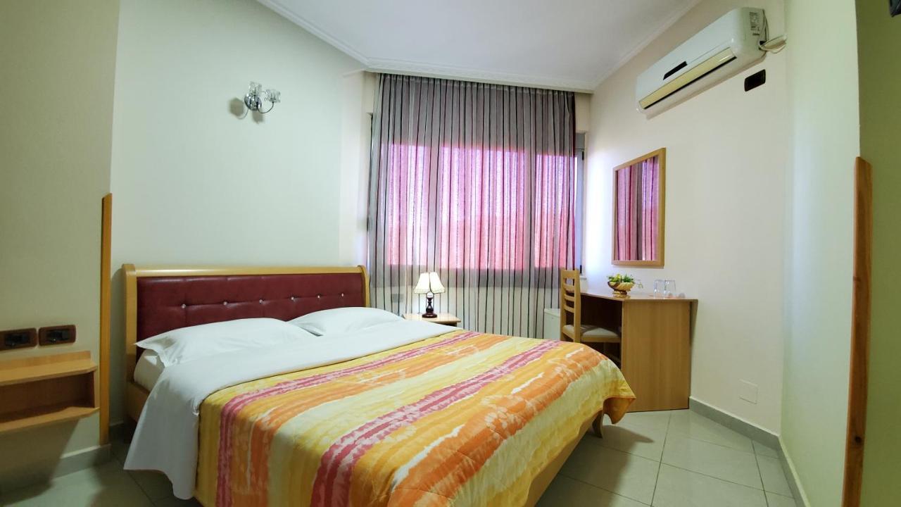 Alvero Hotel Përmet Esterno foto