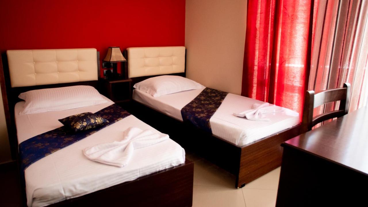 Alvero Hotel Përmet Esterno foto